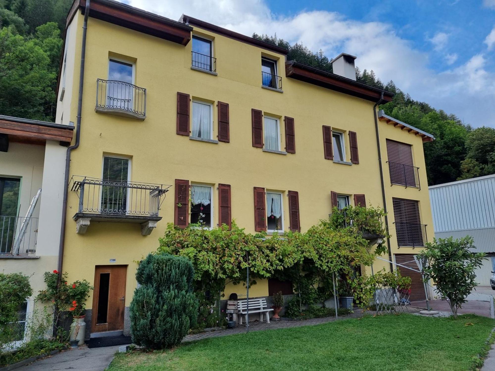 Family Apartment Poschiavo Luaran gambar